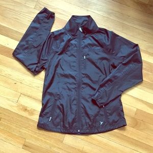 ☀️NWOT old navy activewear windbreaker☀️